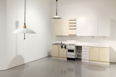 Iiris Kaarlehto: Työpaja, tm•galleria 28.11.–21.12.2025. Kuva: Maarit Bau Mustonen